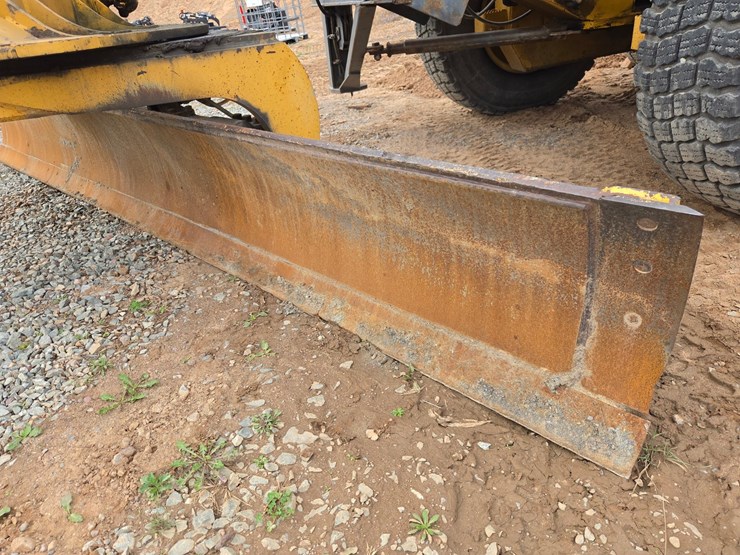 deere-772bh-image-22