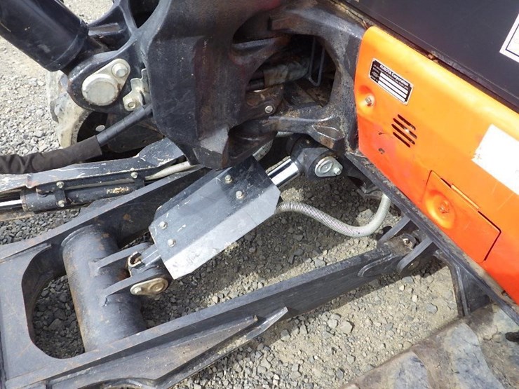 kubota-u55-5-image-15