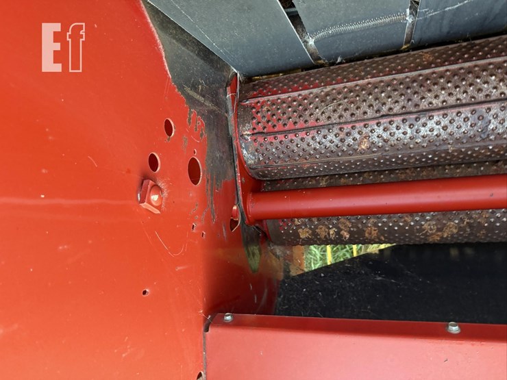 new-holland-br7090-image-82