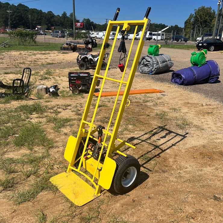 The Jolly Dolly Inflatable Hand Truck