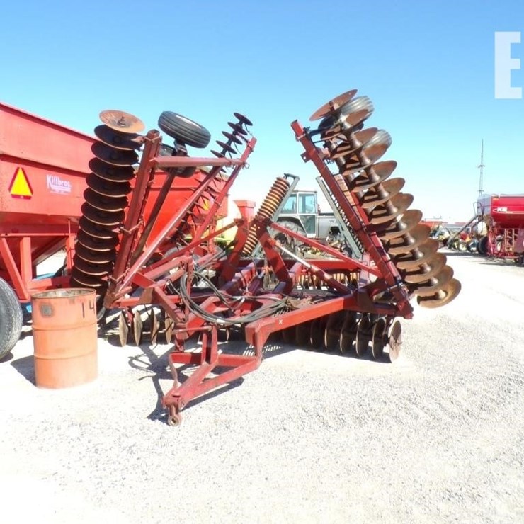 INTERNATIONAL 490