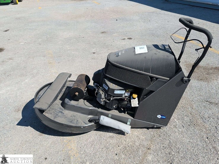 non-operable-2018-power-eclipse-440bu-floor-scrubber-image-8