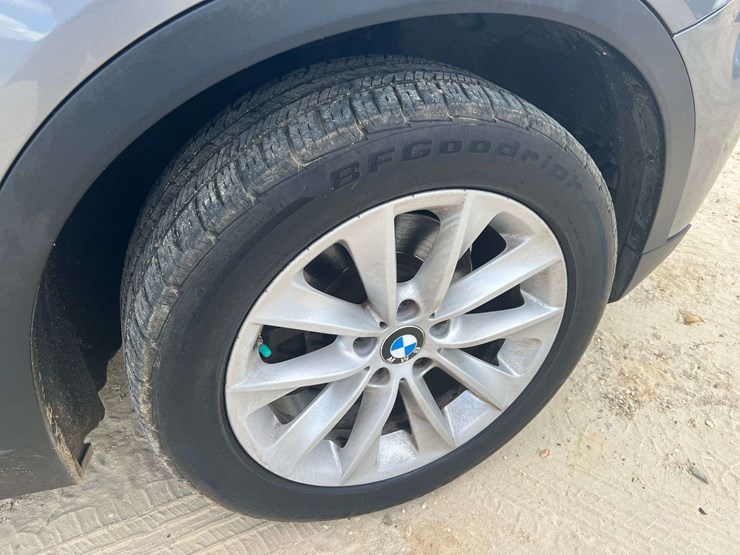 2013-bmw-x3-image-27