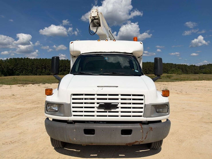 2008-utility-van-image-5
