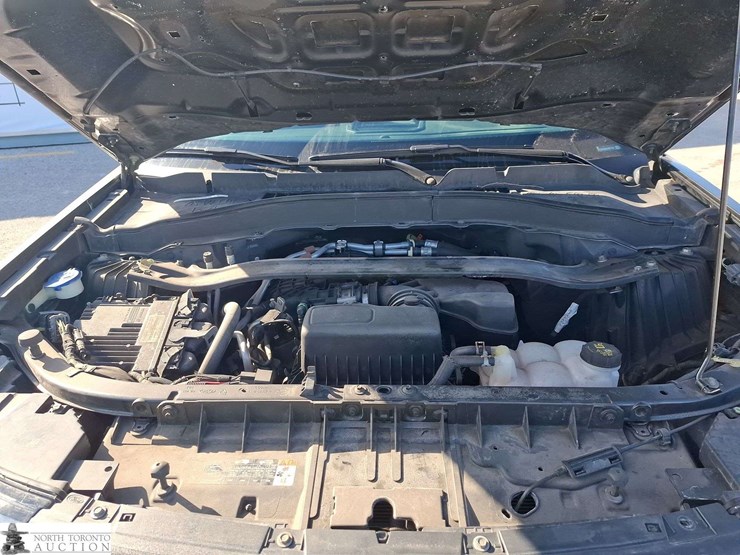 2020-ford-explorer-image-9