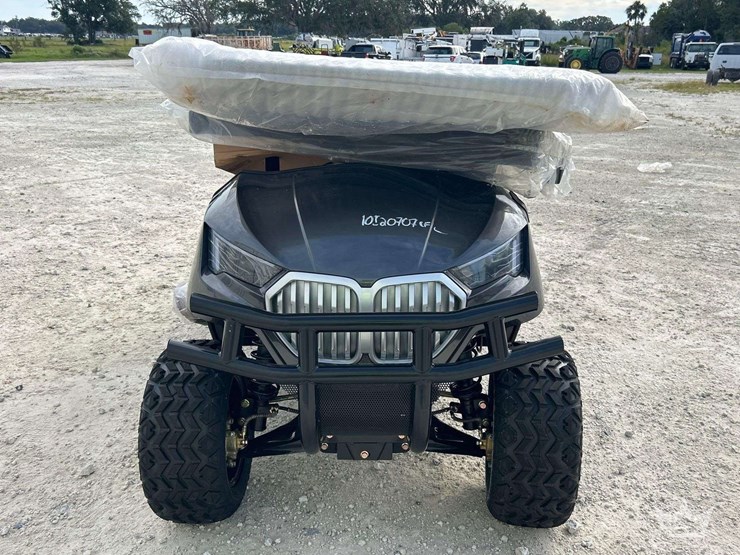 2026-sdlanch-hq-80-4-person-electric-cart-image-9