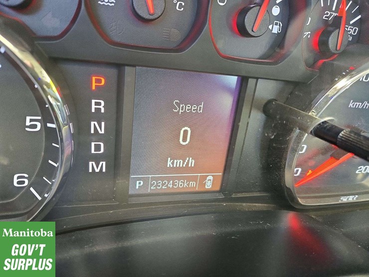 2014-chevrolet-silverado-1500-image-33
