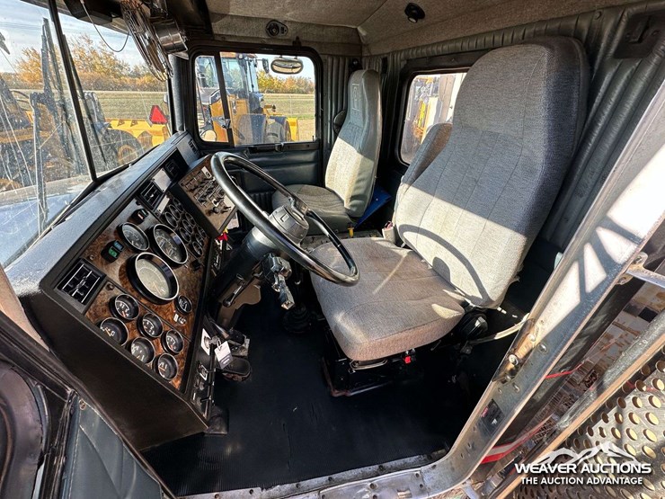 kenworth-t800-image-6