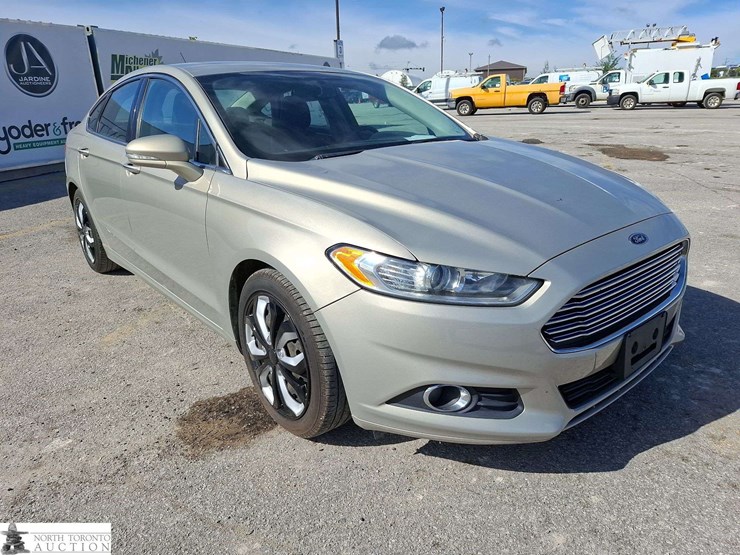 2016-ford-fusion-image-3