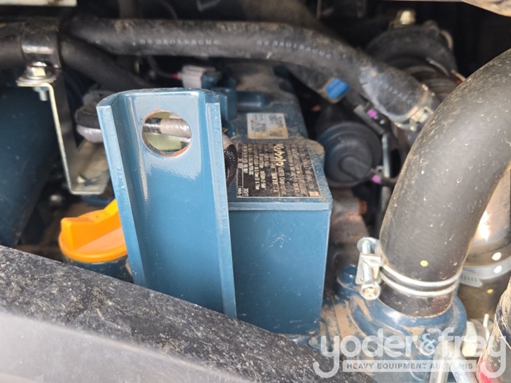 2024-kubota-ssv65-image-39