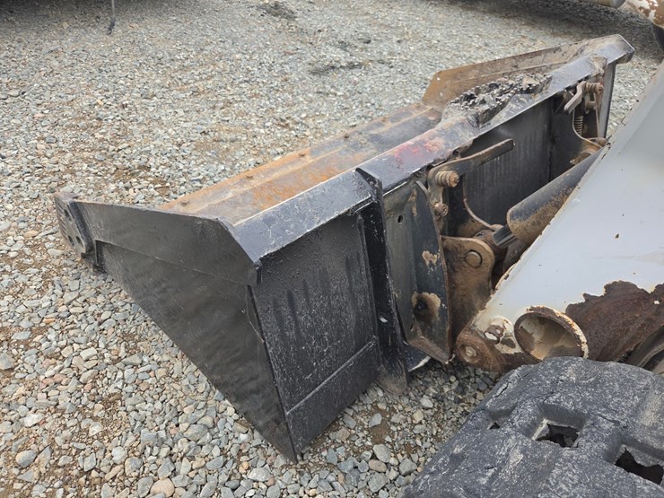 bobcat-t550-image-11