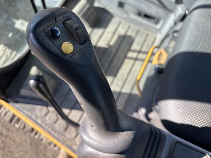 2019-caterpillar-308cr-image-30