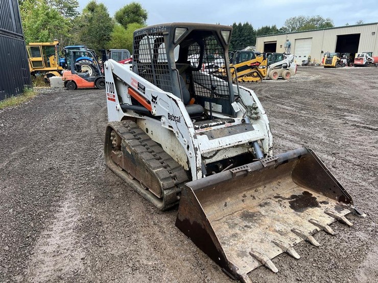 2004-bobcat-t180-image-8