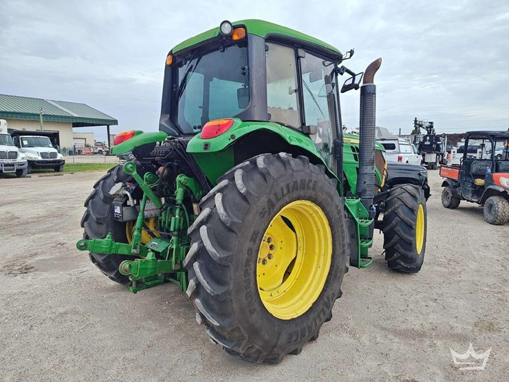 john-deere-6115m-image-3