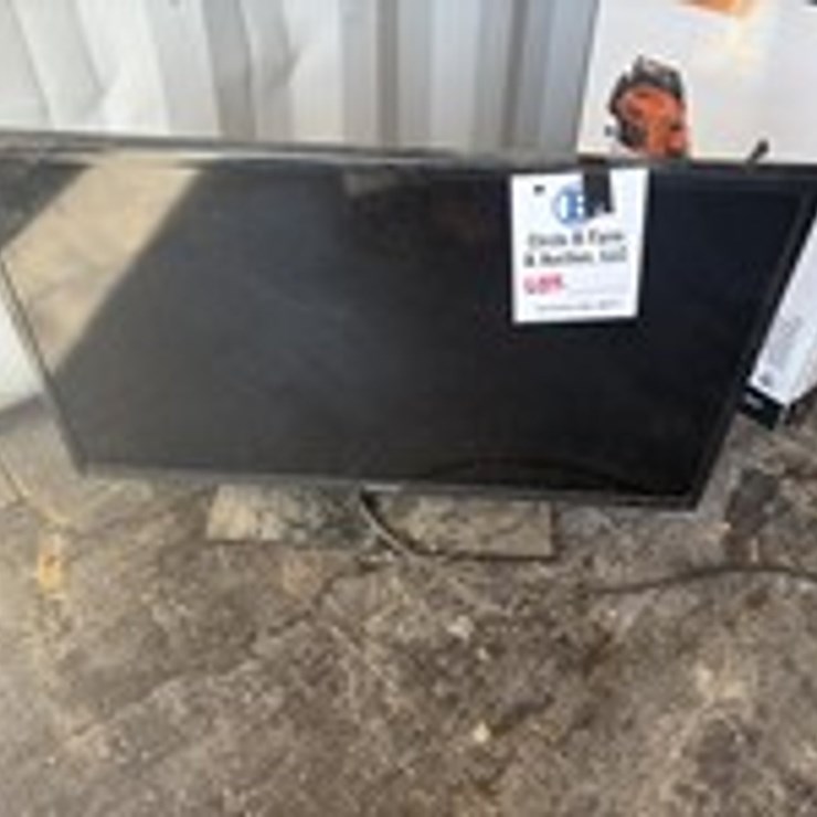#8692 • TV