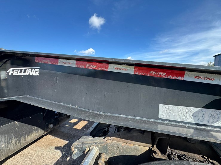 #1954-•-2016-felling-x-force-paver-special-lowboy-image-11