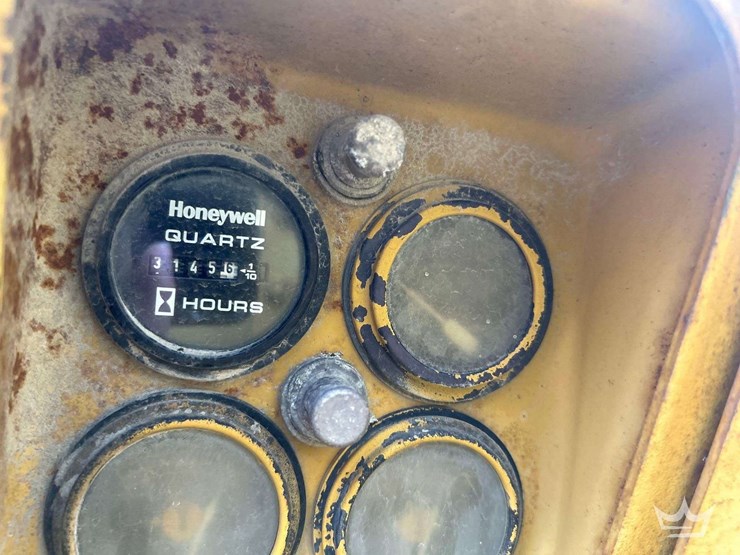 caterpillar-120g-image-12