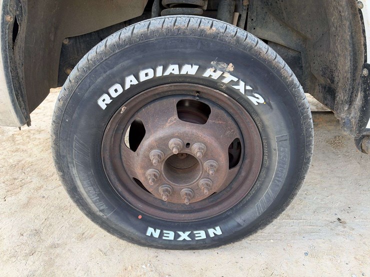 2017-dodge-3500-image-19