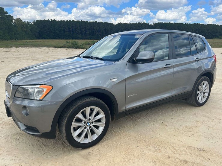 2013-bmw-x3-image-1