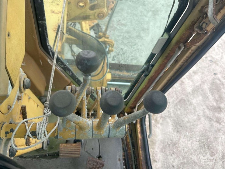 caterpillar-120g-image-18