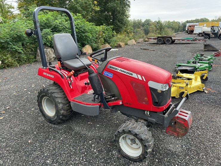 massey-ferguson-gc2400-image-2