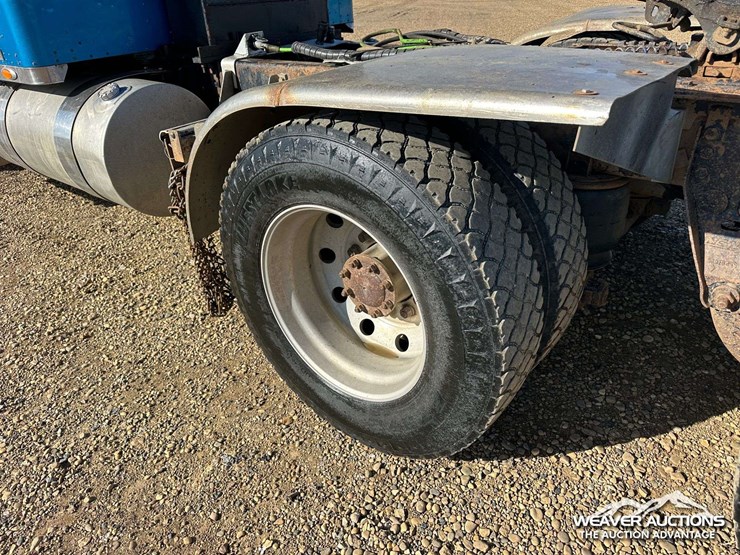 2006-kenworth-w900-image-52