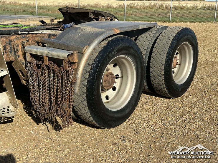 2006-kenworth-w900-image-49