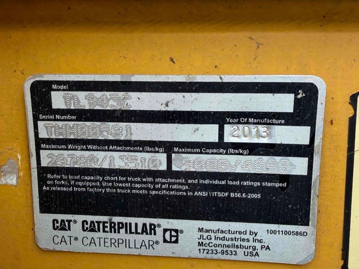 2013-caterpillar-tl943c-image-30