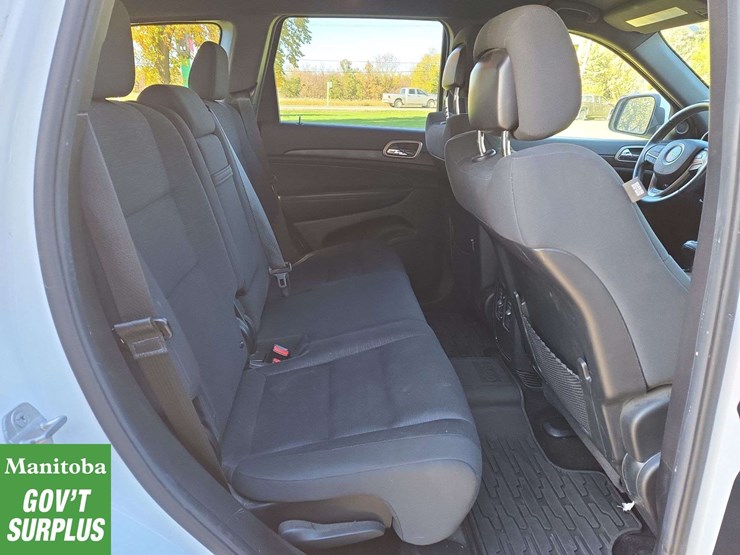 2014-jeep-grand-cherokee-image-28