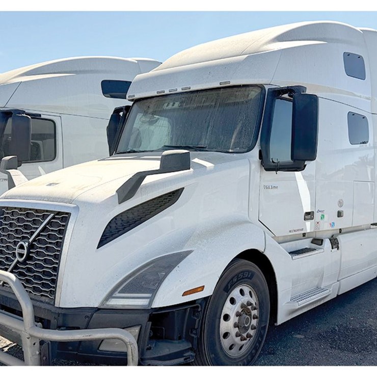 2019 VOLVO VNL 760