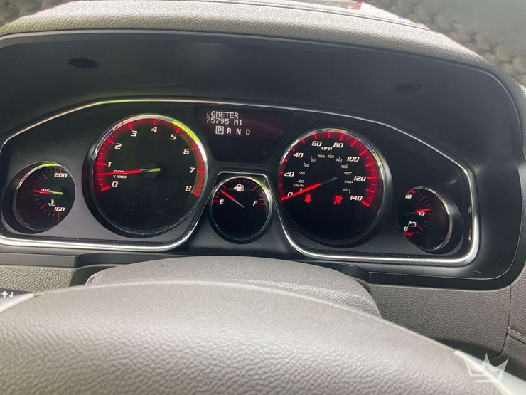 2014-gmc-acadia-image-15