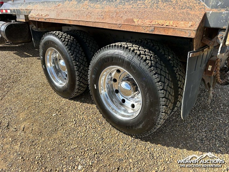 kenworth-t800b-image-41