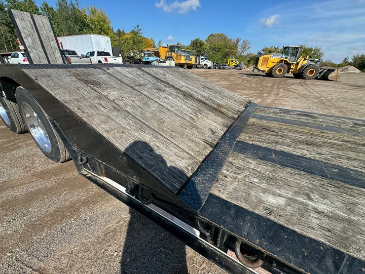 #1954-•-2016-felling-x-force-paver-special-lowboy-image-26