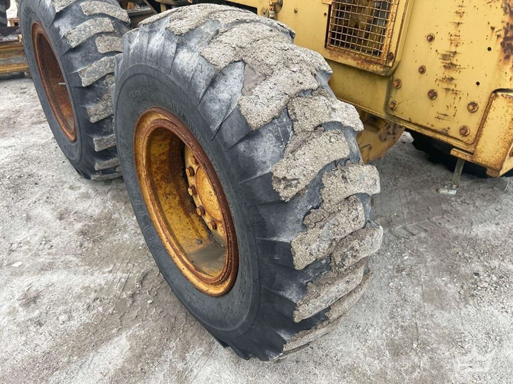 caterpillar-120g-image-26