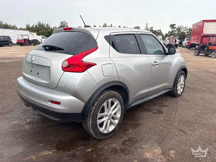 2011-nissan-juke-image-3