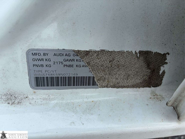 2009-audi-a4-image-16