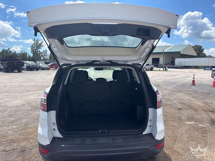 2018-ford-escape-image-16