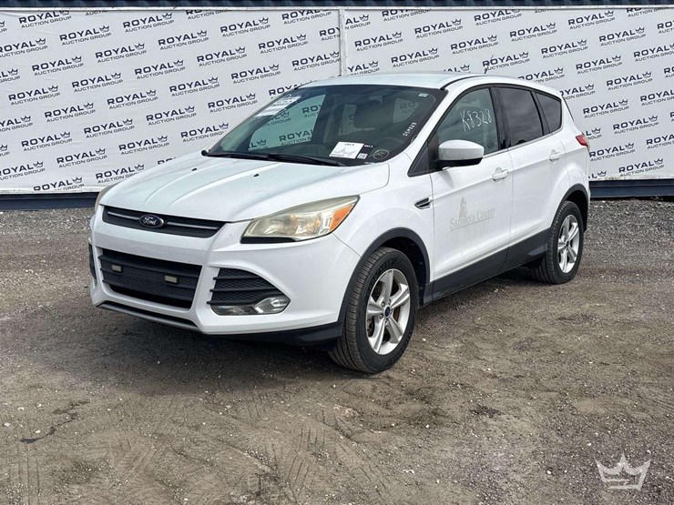 2014-ford-escape-image-1