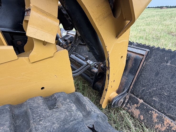 caterpillar-259d-image-33