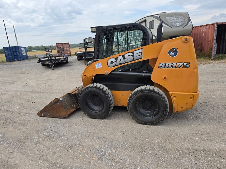 2015-case-sr175-image-7