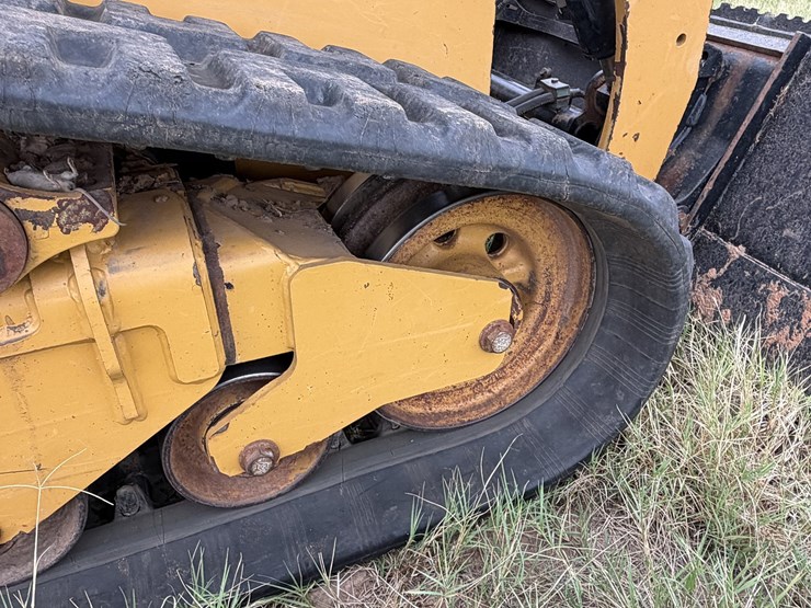 caterpillar-259d-image-10