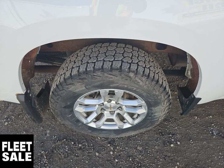 2020-chevrolet-silverado-1500-image-21