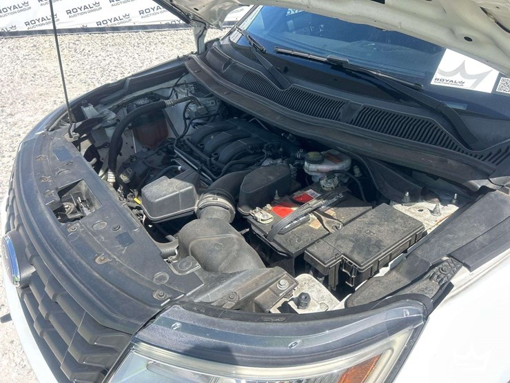 2018-ford-explorer-image-9