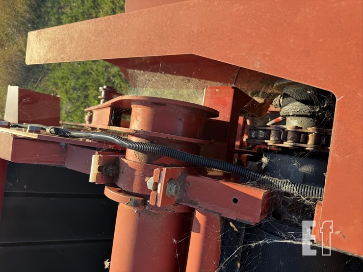new-holland-br7090-image-84