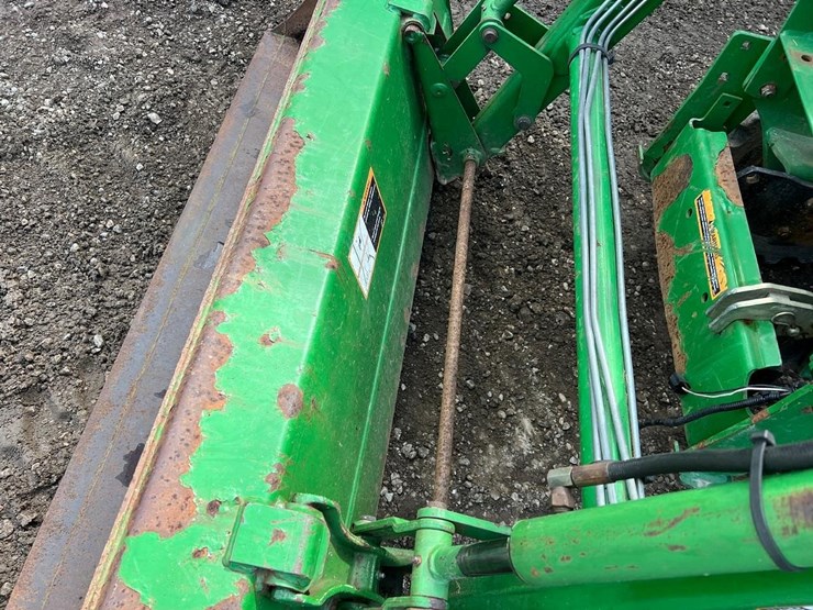 john-deere-4310-image-11