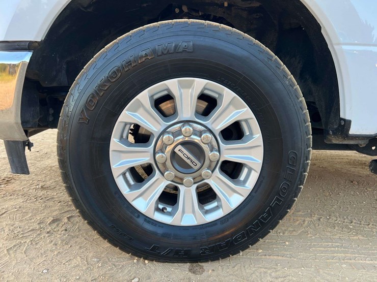 2020-ford-f350-image-28