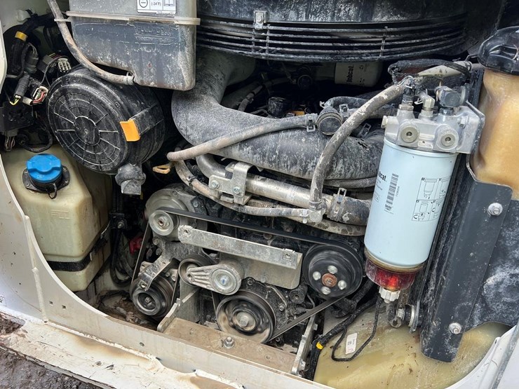 2023-bobcat-t86-image-8