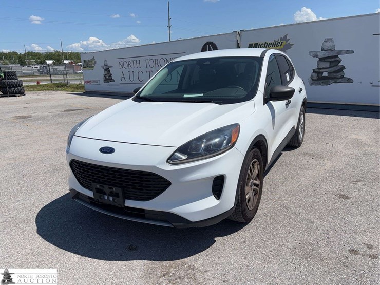 2022-ford-escape-image-1