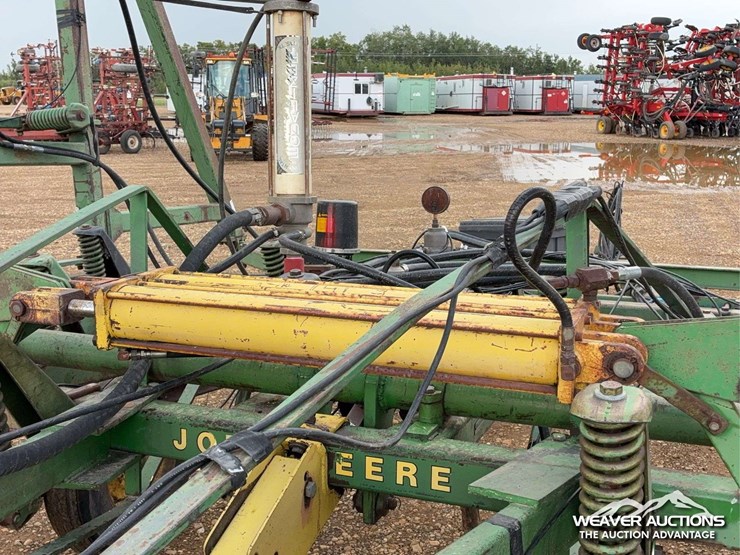 john-deere-41-image-21