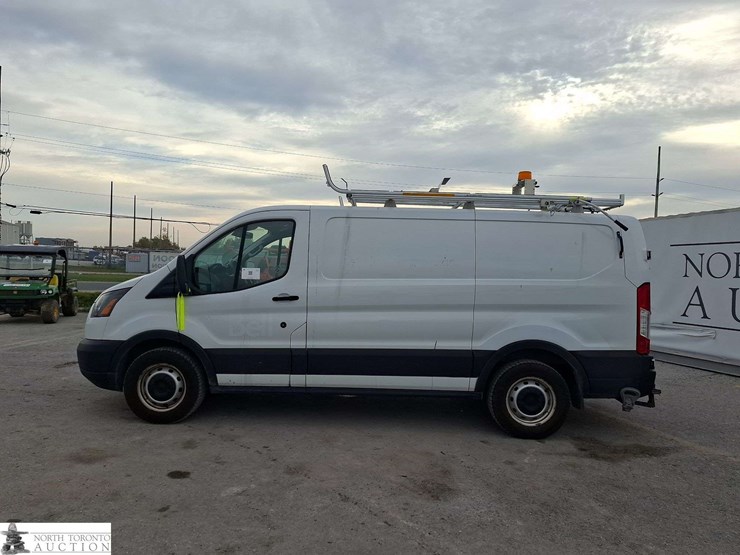 2019-ford-transit-image-8